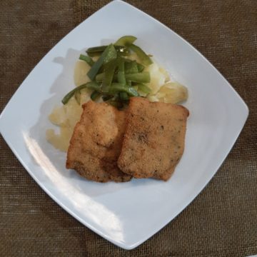 Cachopitos de ternera con pimientos verdes fritos