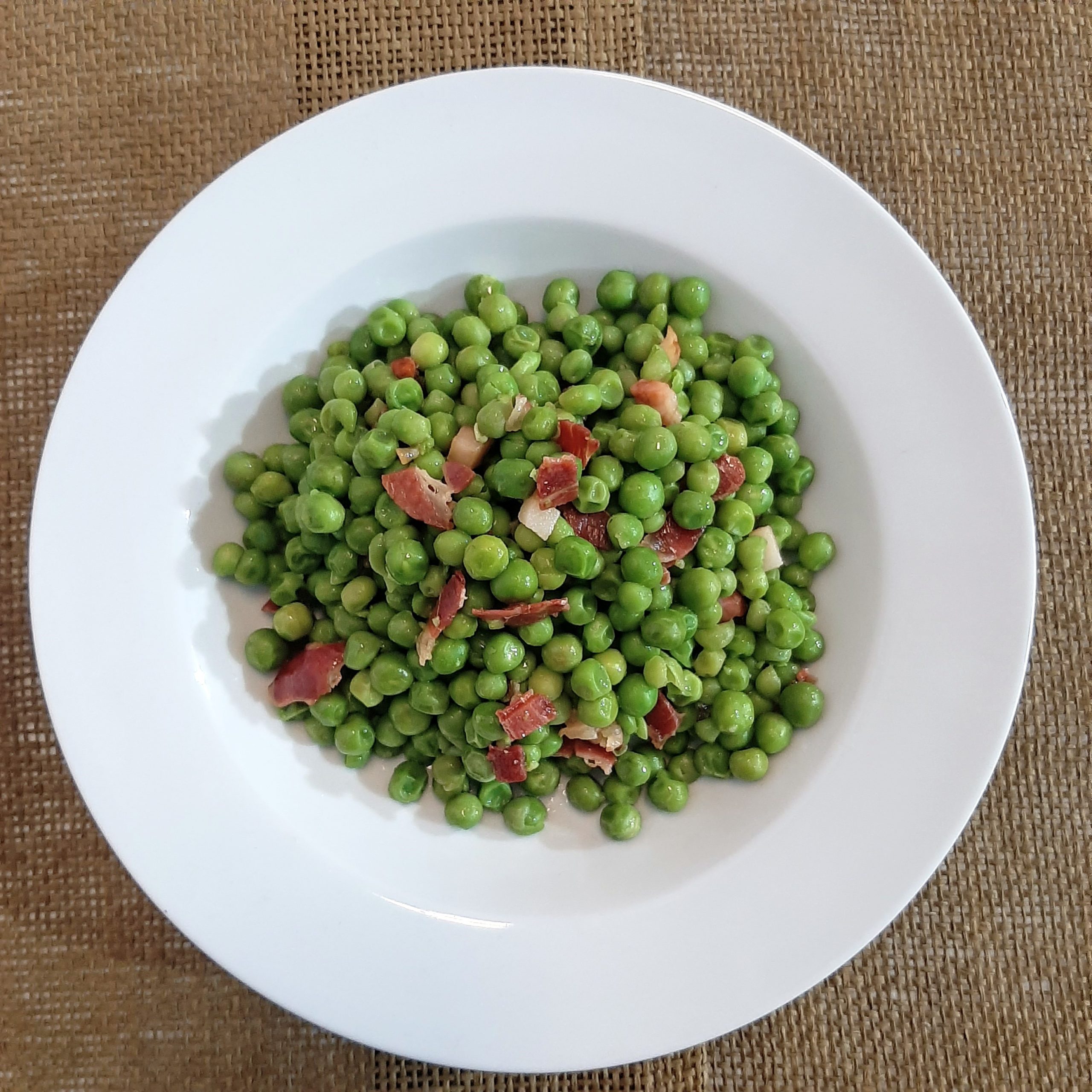 Guisantes salteados