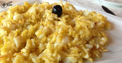 Revuelto de bacalao con patatas paja