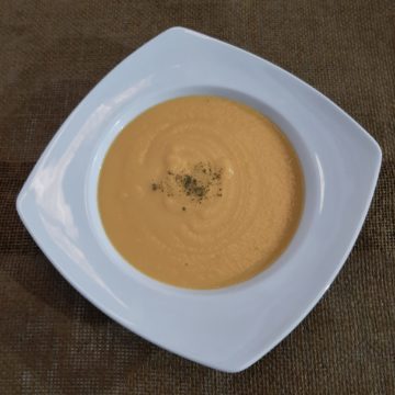 Crema de puerro, calabacín y zanahoria
